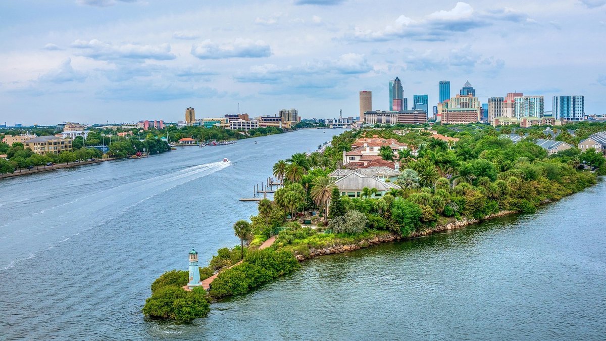 Water Damage Restoration in Water Damage Restoration services in Conway, FL